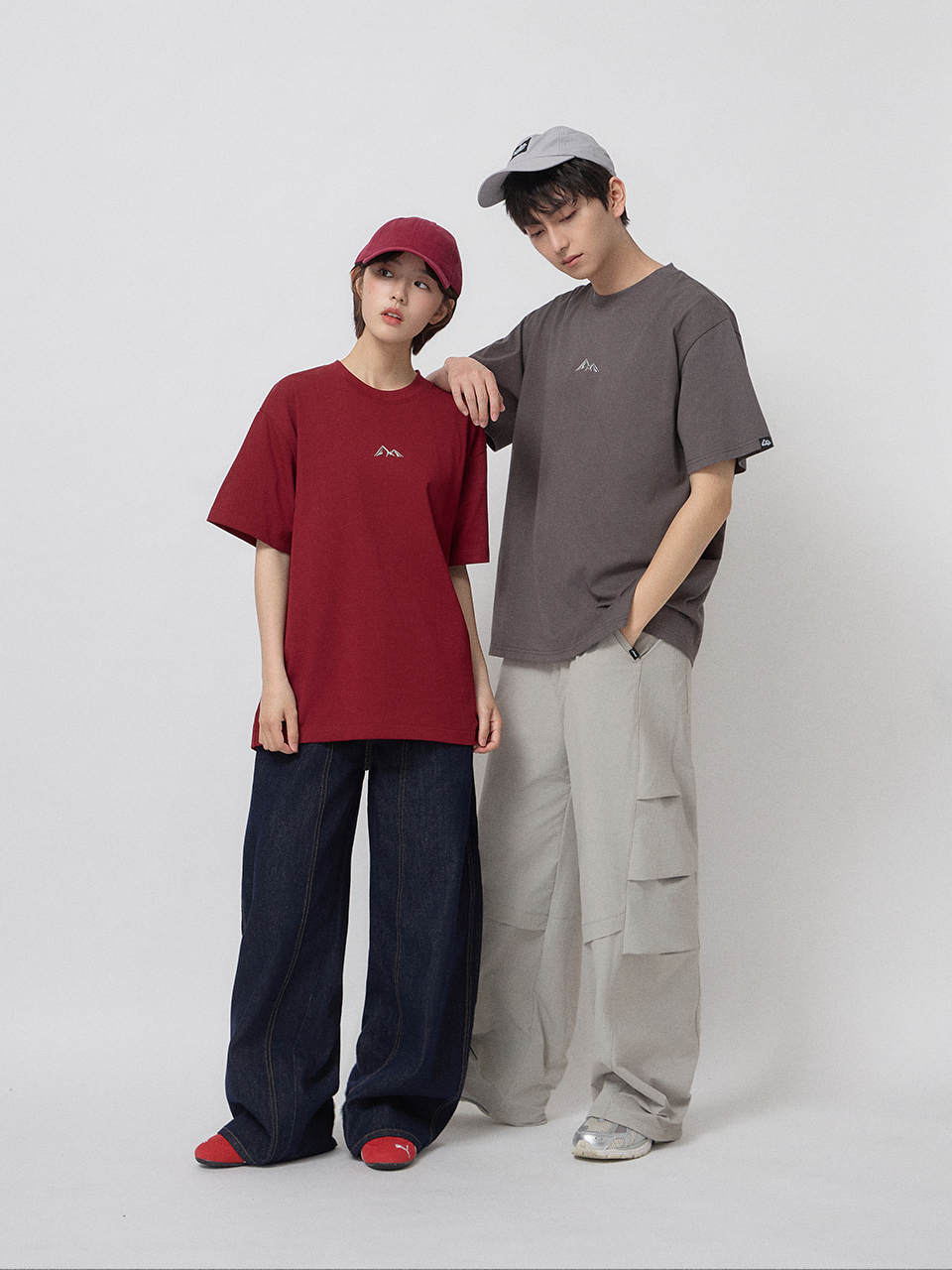 極簡山型印花百搭短T