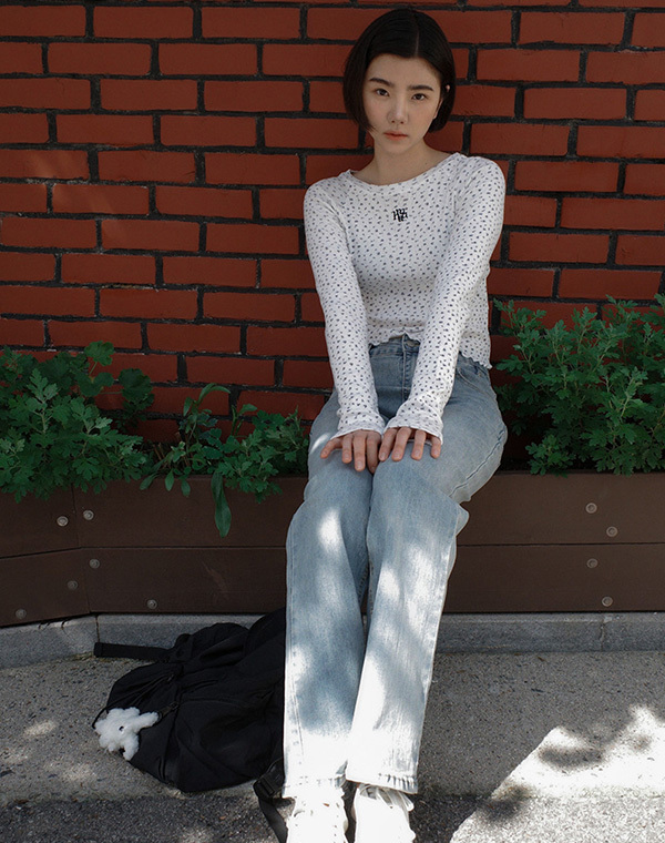 預訂｜MUAHMUAH FLOWER FRILL CROP LONG SLEEVE