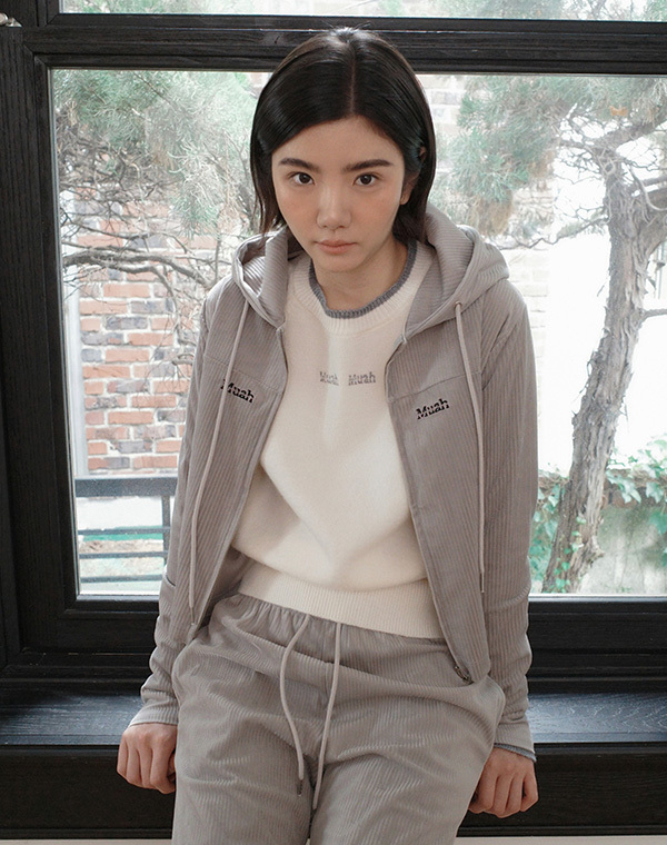 預訂｜MUAHMUAH LOGO STITCH VELVET TRAINING HOOD ZIPUP