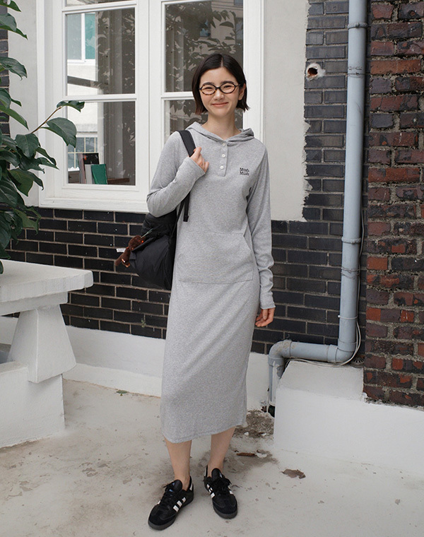 預訂｜MUAHMUAH STITCH HOOD LONG ONE-PIECE