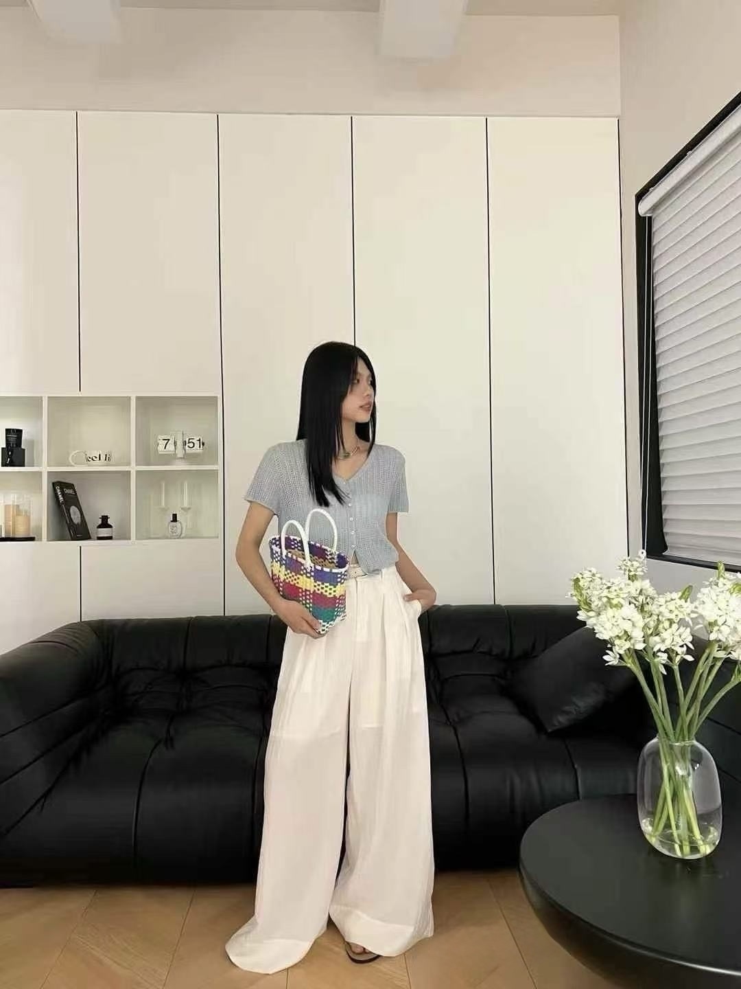 3769 簍空針織短袖上衣