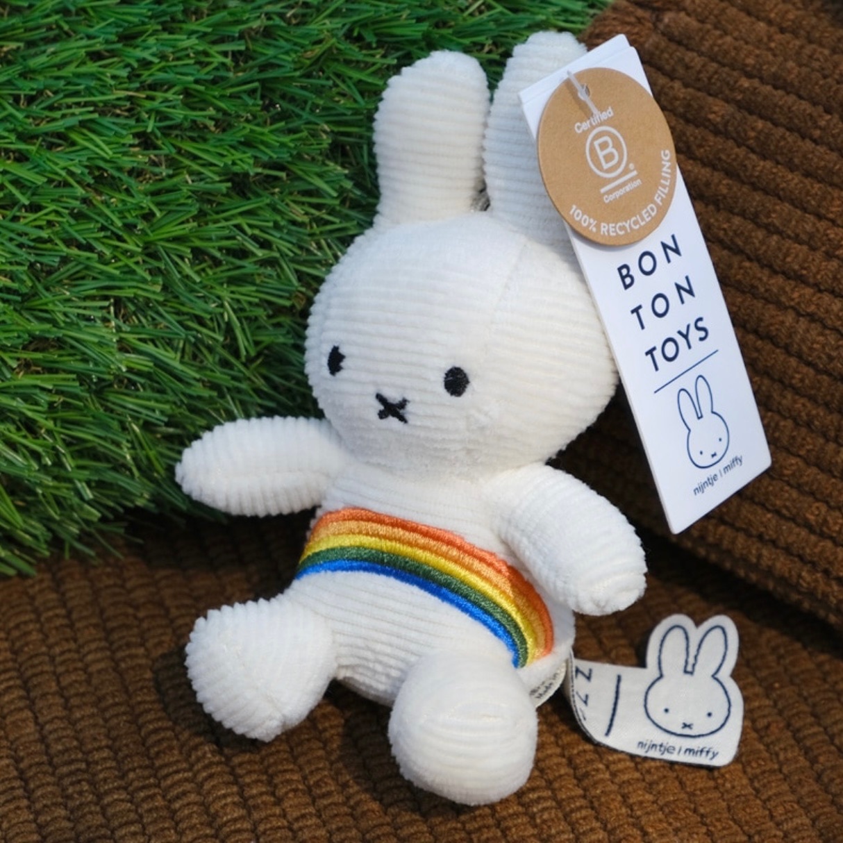 MIFFY 米菲兔 彩虹印花 燈芯絨 鑰匙圈 吊飾 再生材質 日本代購