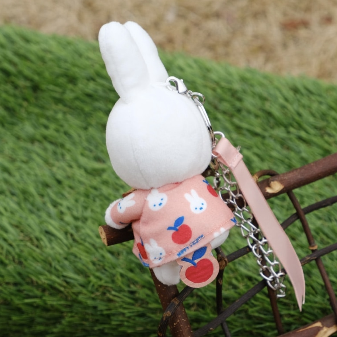 MIFFY 米菲兔 水果服裝造型 蘋果 吊飾 鑰匙圈 日本代購