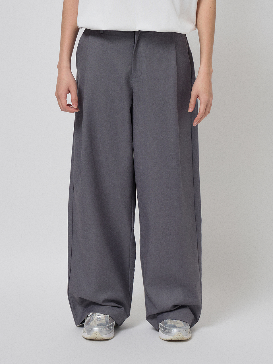 極寬版立體褶線西裝褲