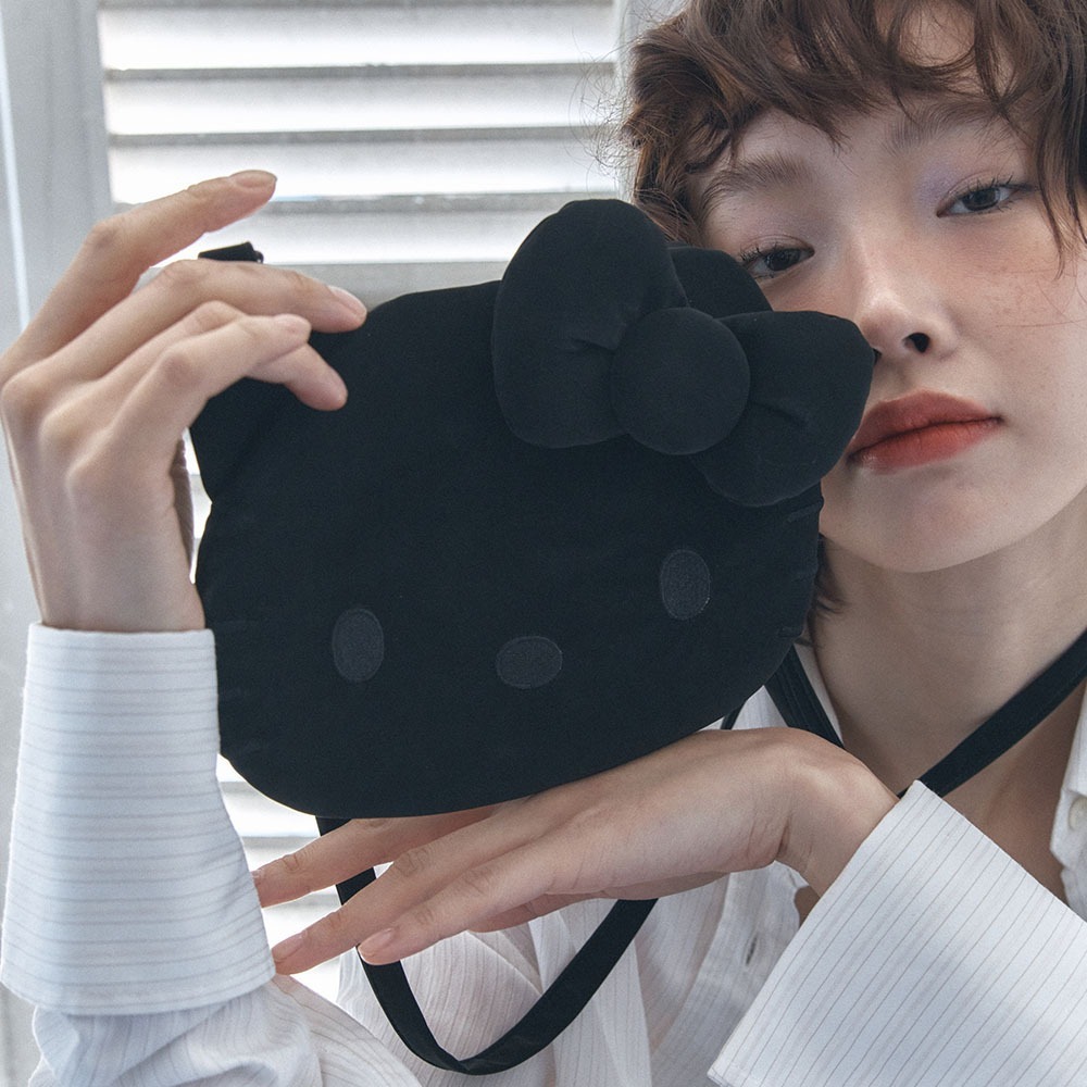 JOSEPH & STACEY Haze Mini Cross Hello Kitty Black