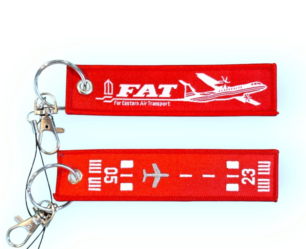遠東航空ATR72 飛行前拆除鑰匙圈