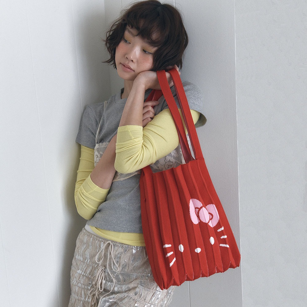 JOSEPH & STACEY LUCKY PLEATS KNIT M Hello Kitty