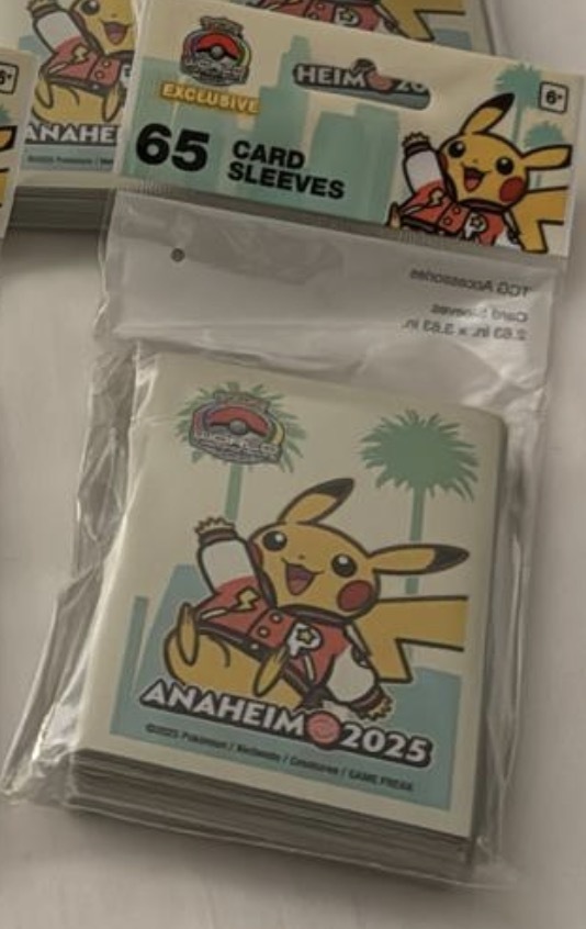 預訂-寶可夢世界賽2025 POKÉMON CENTER-卡套32