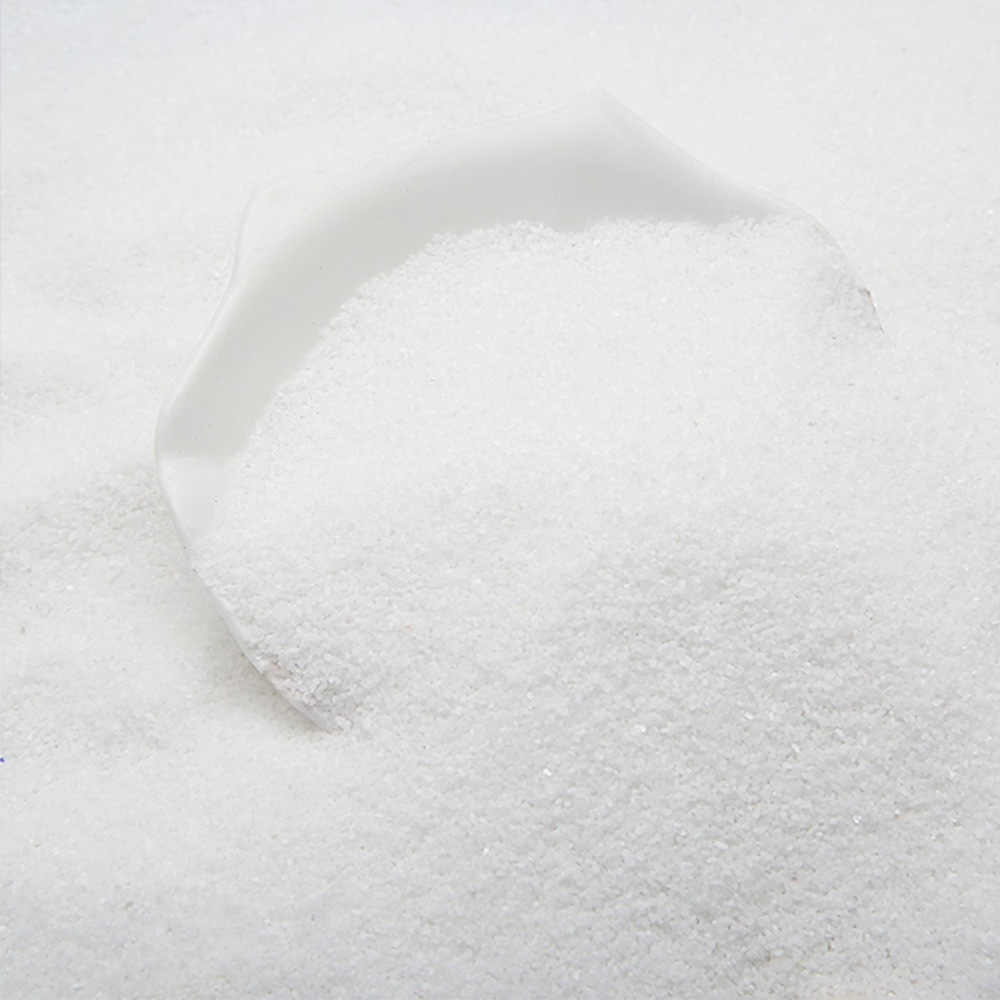 此款雪白細砂底砂，顆粒細膩約0.5mm，40目細度，呈現純淨白色，不僅無異味，且安全無毒，讓水族和園藝造景更加安心