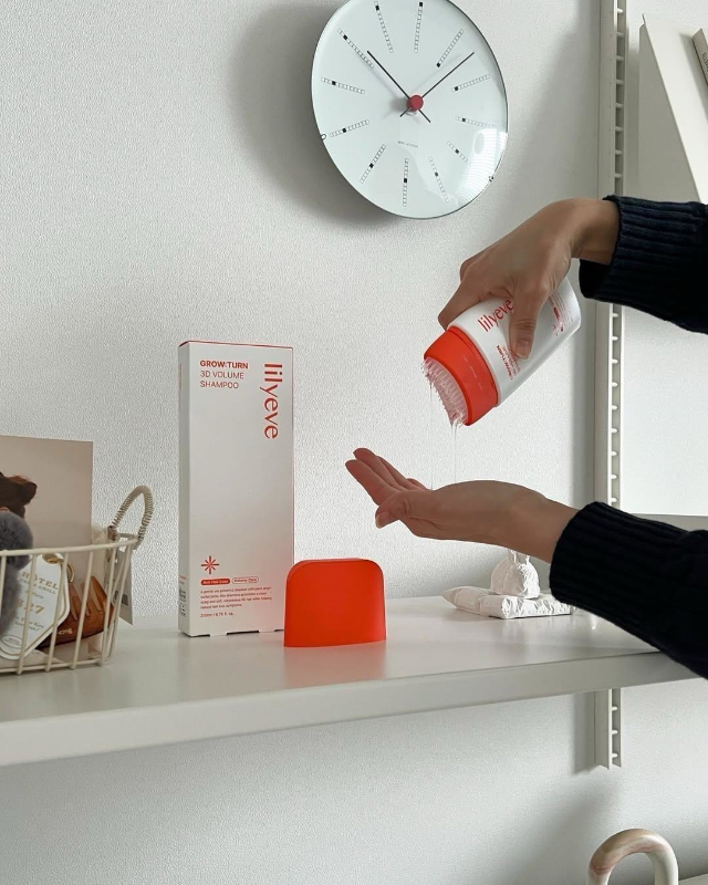 (預購商品 8/20收單) lilyeve GROW-TURN 3D立體賦活洗髮精 200ml