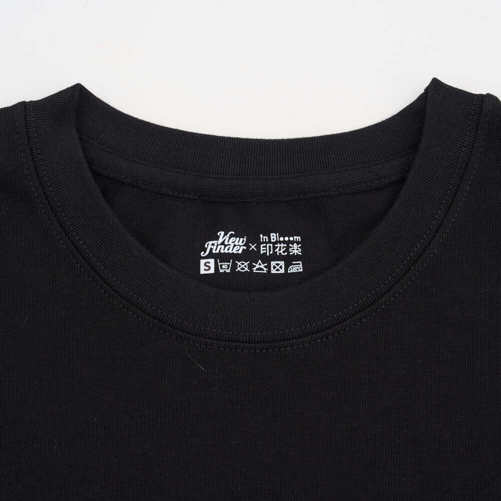 寬版落肩T恤/夜市/黑/印花樂XViewFinder