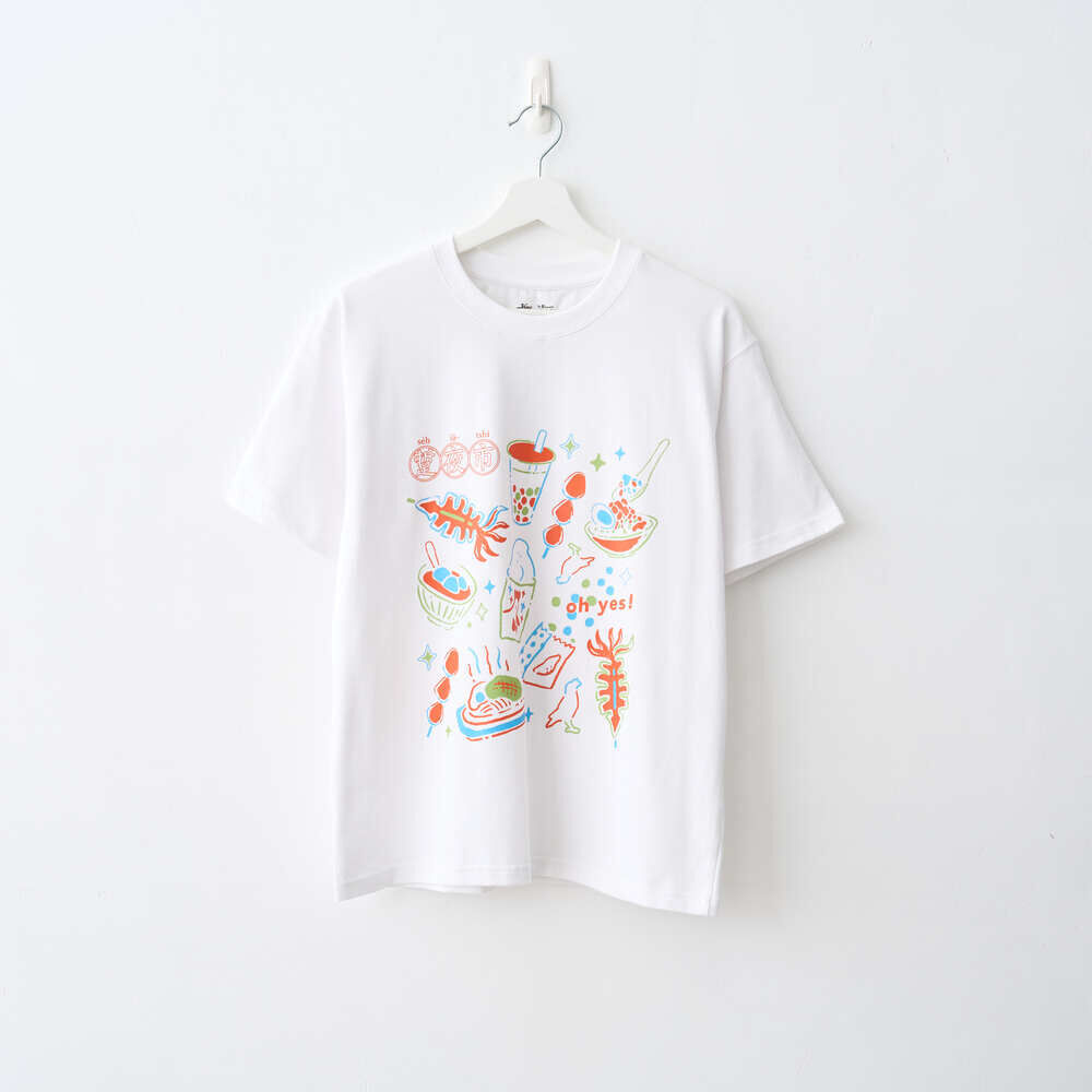 Oversized T-Shirt/Taiwanese Night Market/White