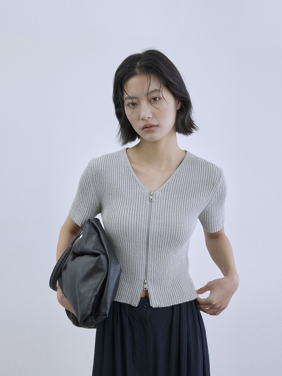 8W11 雙拉鍊V領針織坑條上衣 四色