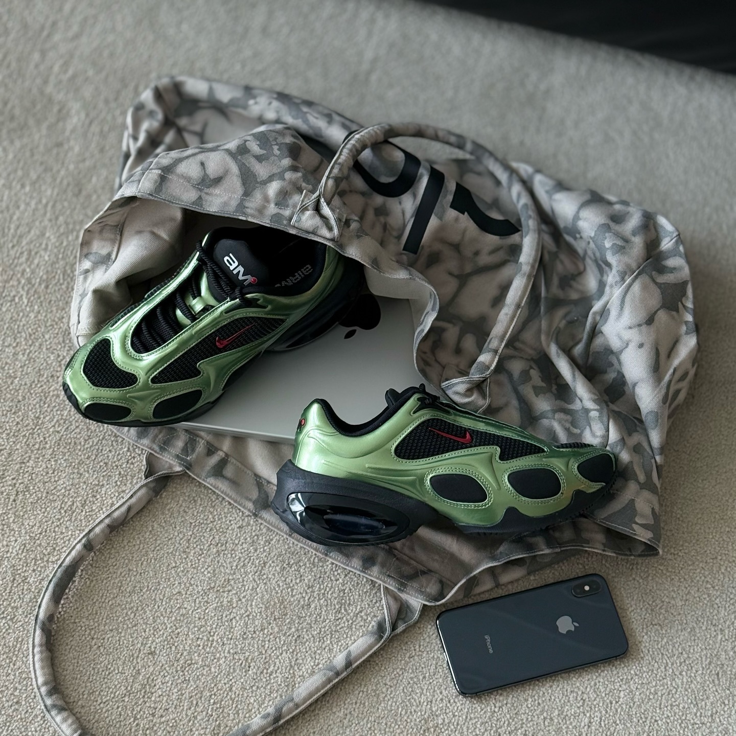 Nike Air Max Muse 抹茶綠 aespa Karina同款 黑色 科技感 氣墊 增高 厚底 FV1920-004