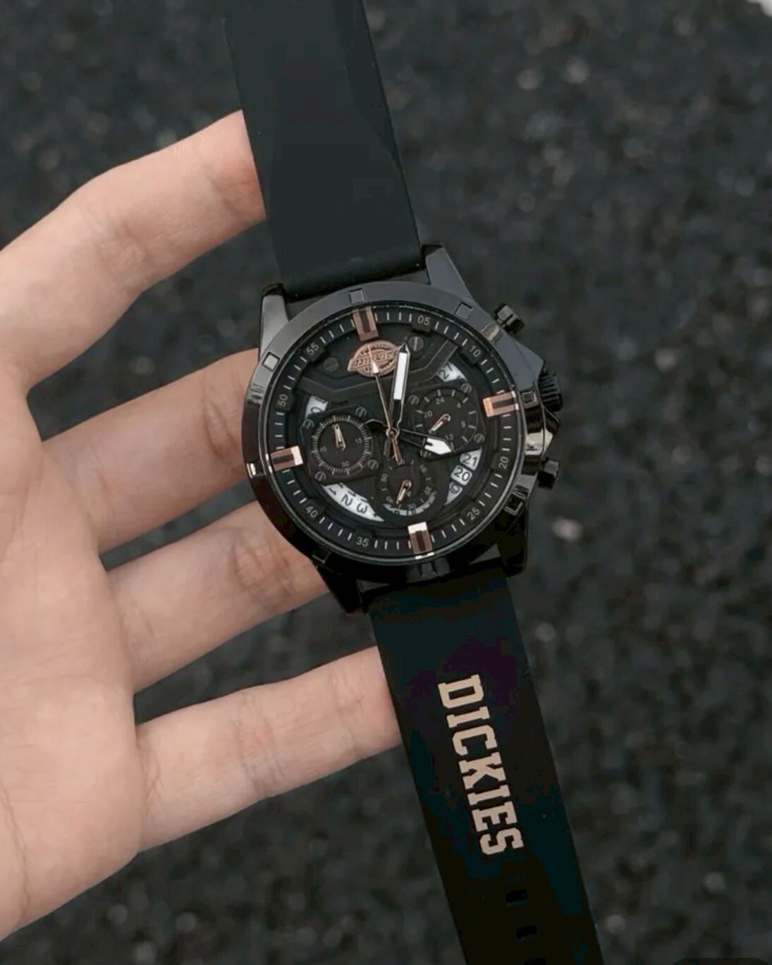 Dickies 黑金色 三眼腕表 手錶 石英機芯 防水