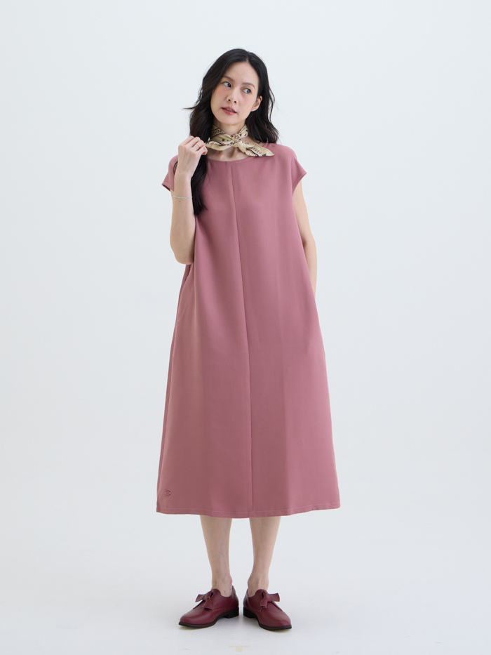 留白之間圓領拼接洋裝-藕粉