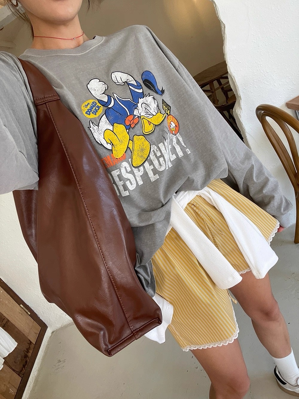 卡通打噴嚏唐老鴨T恤