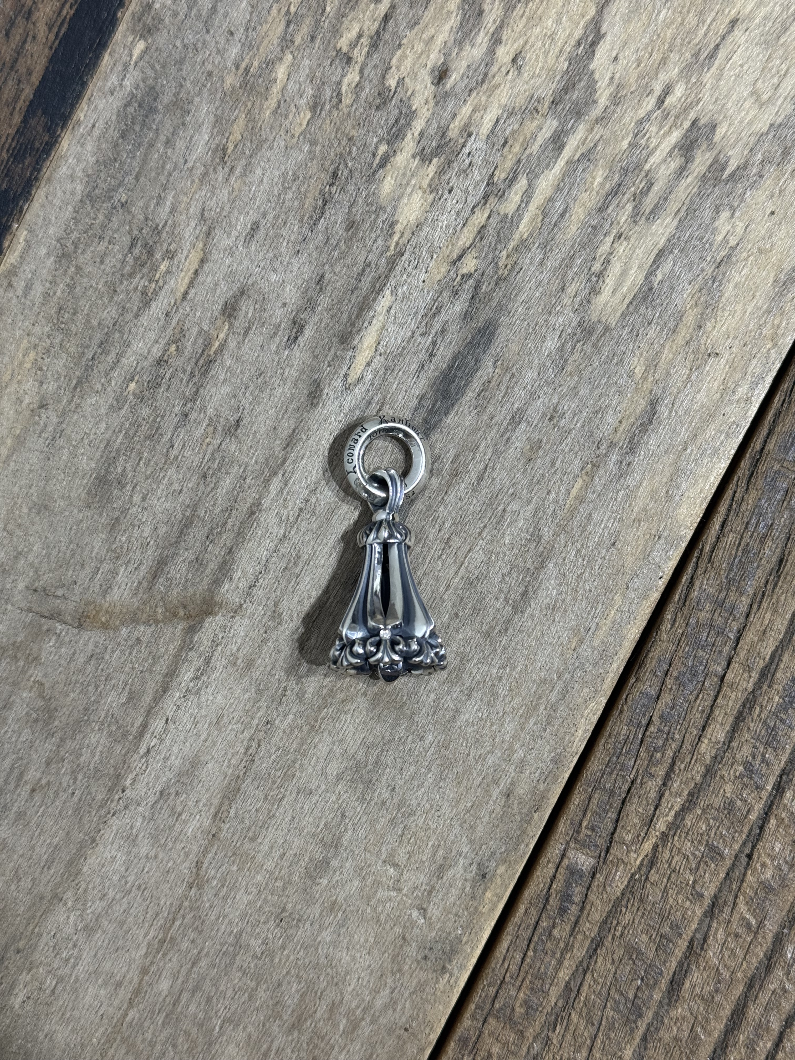 CHROME BELL S W/DIAMOND