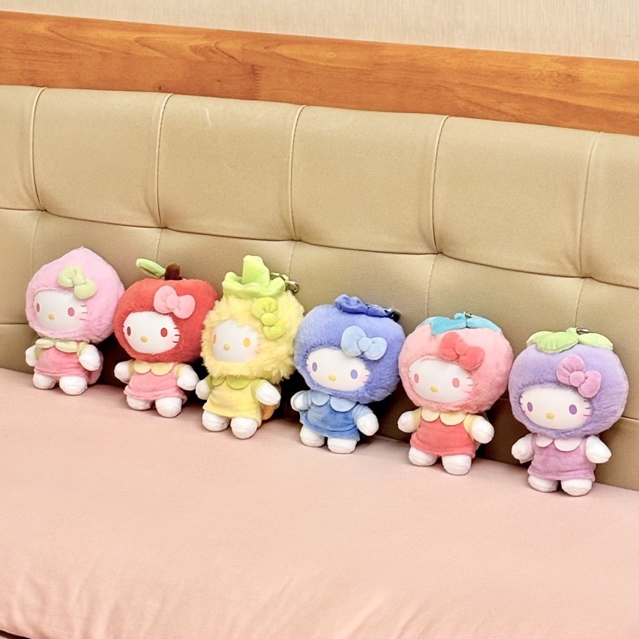 SANRIO 三麗鷗家族 HELLO KITTY 果香樂園系列 糖膠公仔 吊飾 鑰匙圈 盲盒 / 預購