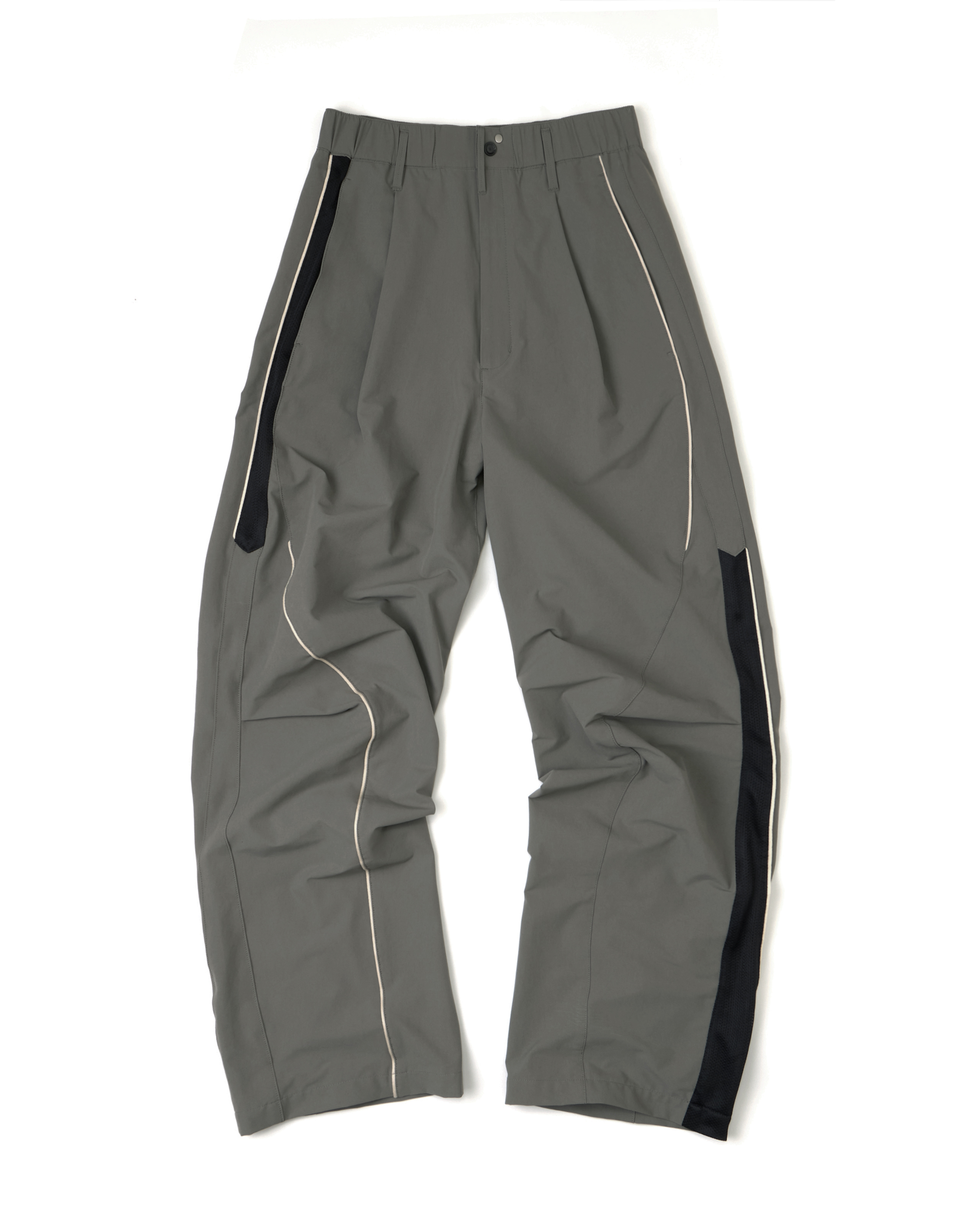 GOOPiMADE “AR-1X” 3D-Tailored Utility Trousers - Moss