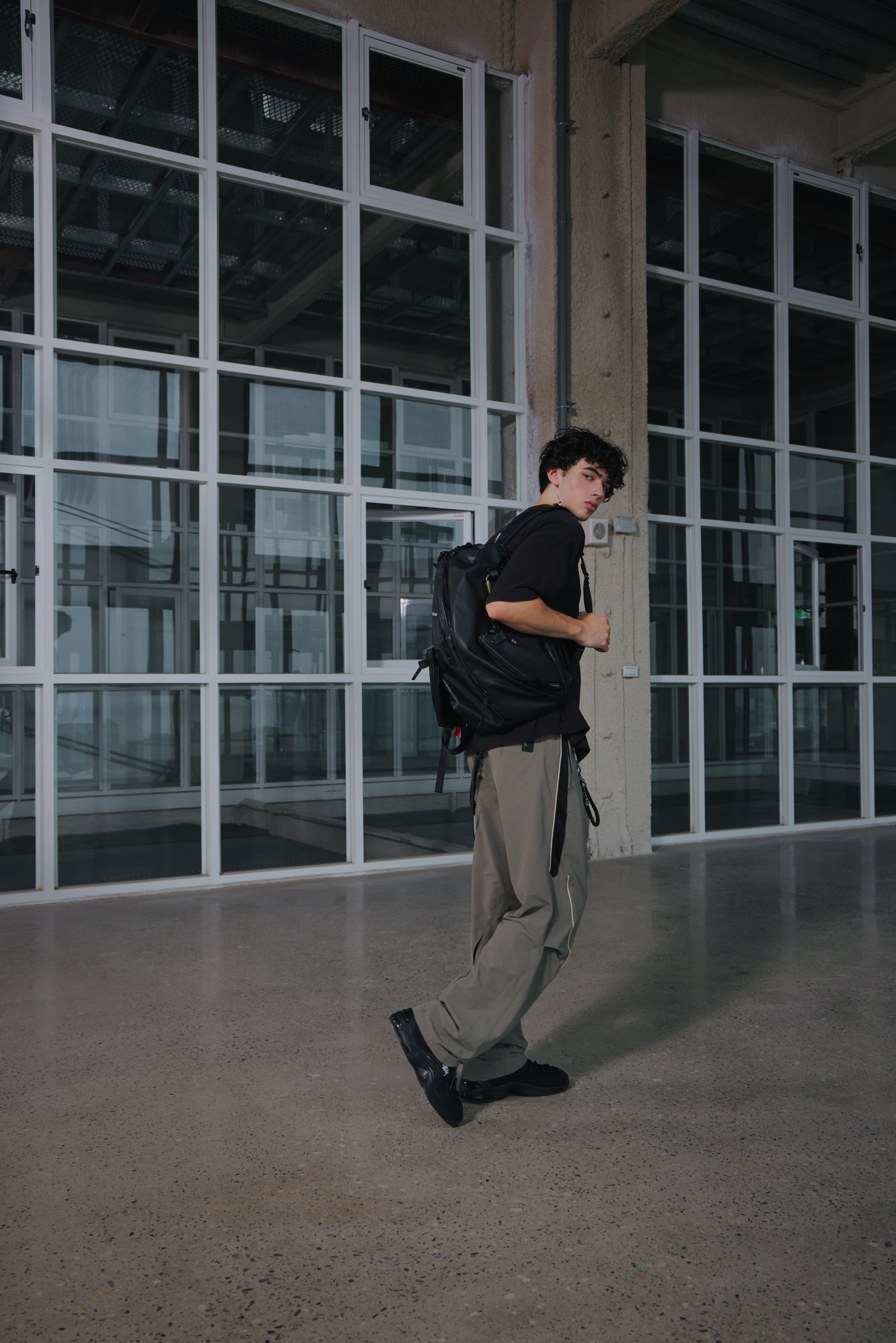 GOOPiMADE “AR-1X” 3D-Tailored Utility Trousers - Moss