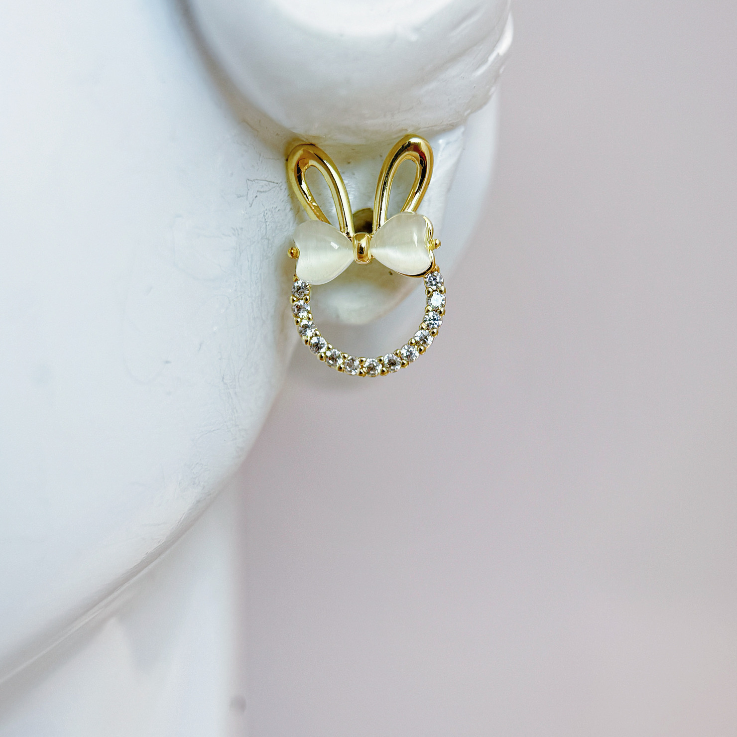 心語緞帶兔耳環