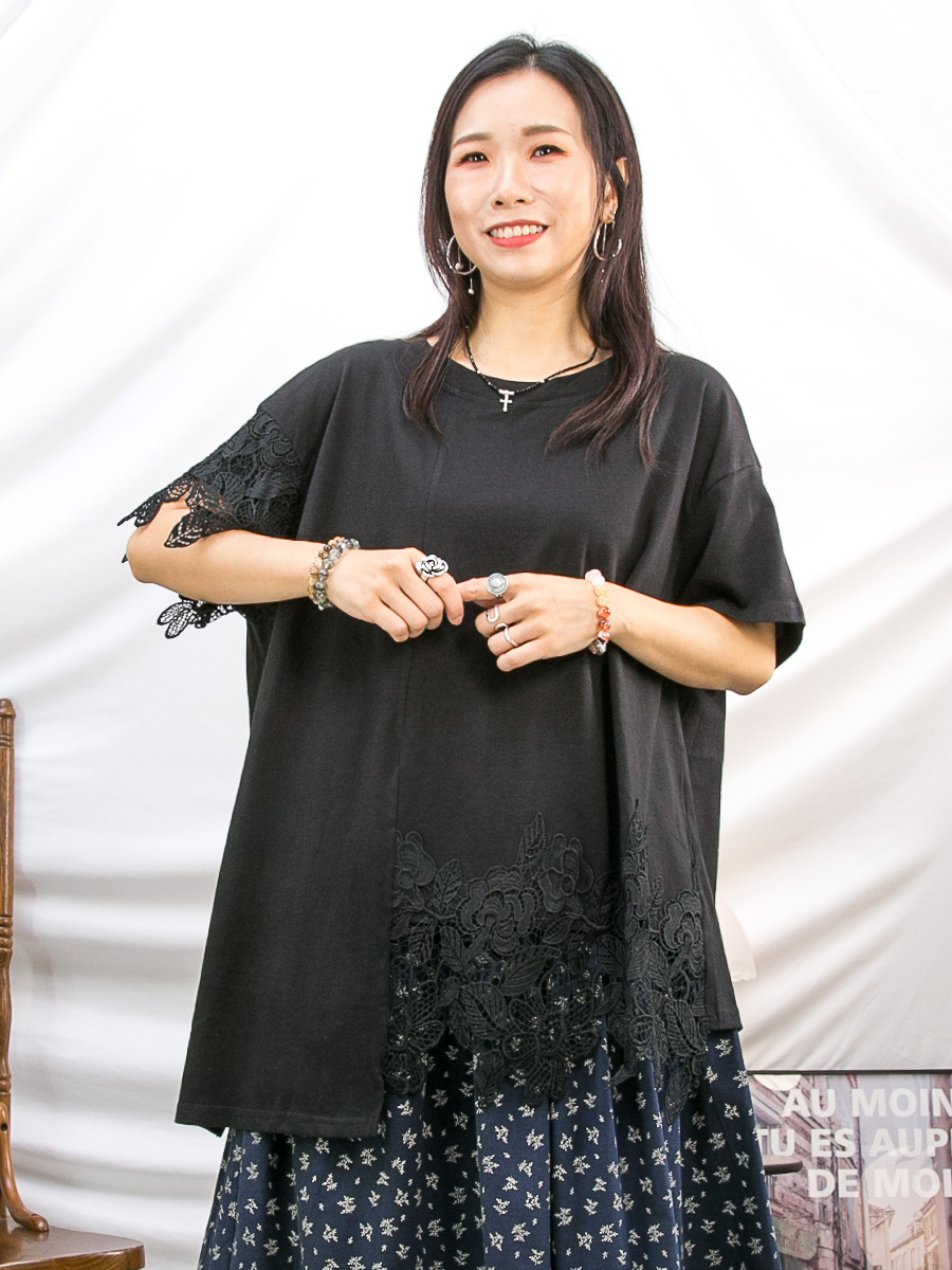 ⬇️開倉低至半價😱FINALSALE📣 單邊手袖 下擺 LACE刺繡．COTTON料TOP 【不設退換】