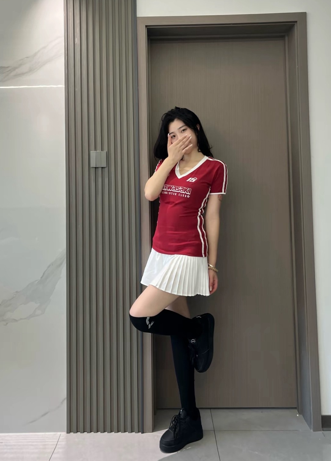 【限時特價】Kawasaki川崎 小蠻腰系列 美式高街 透氣輕薄 V領套頭 羽毛球服 短袖上衣 女款 酒紅色 初戀粉 復古藍 Aug25