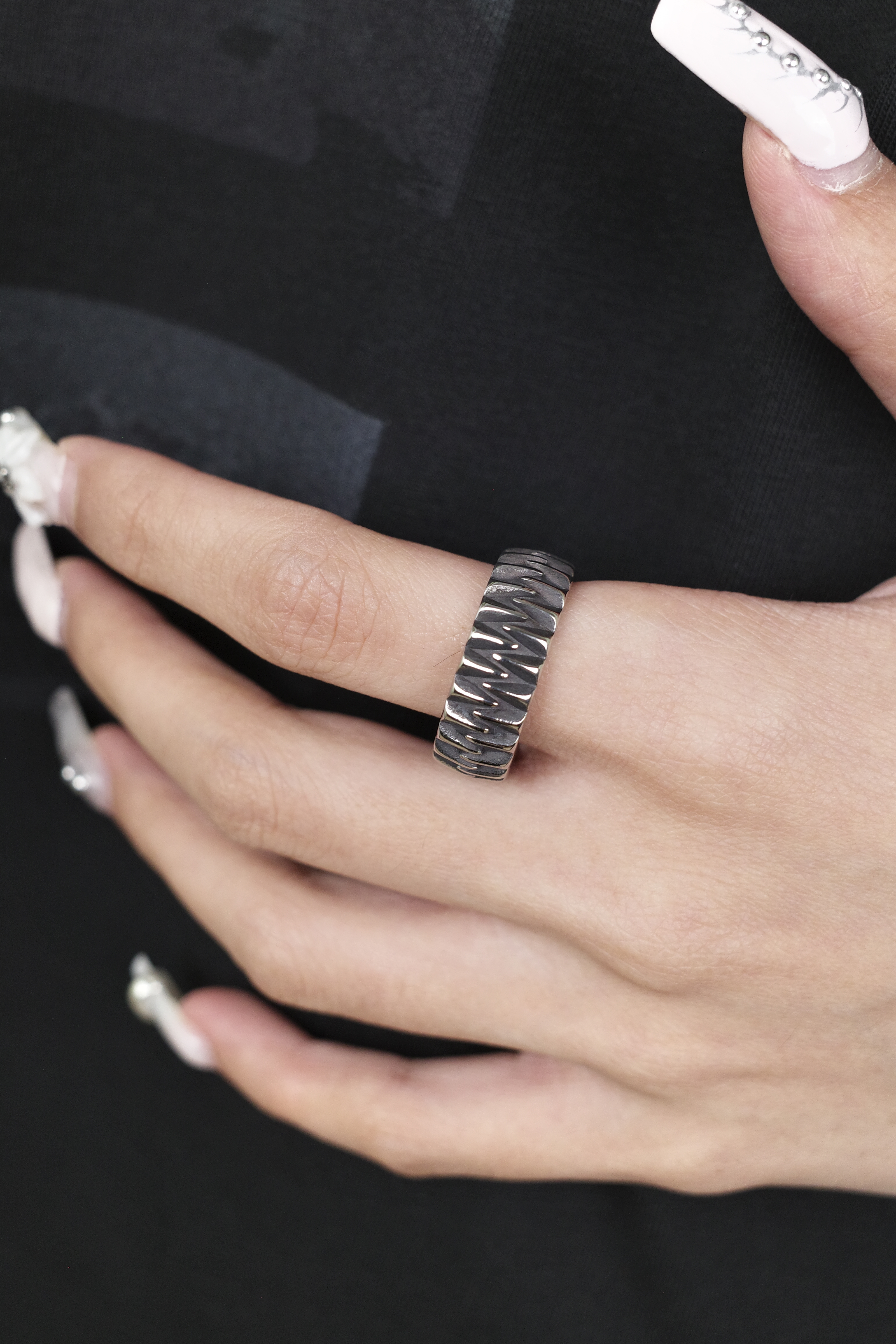 『Always_Good』抽象 利齒 造型 鈦鋼 戒指