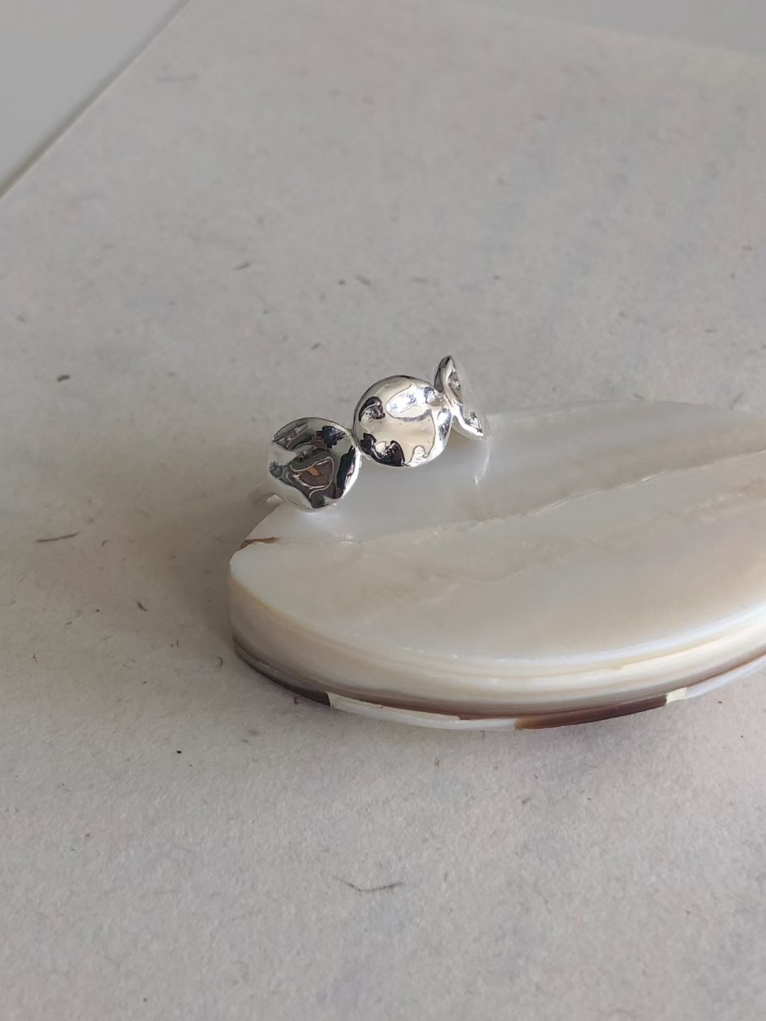 925Silver hammered ring