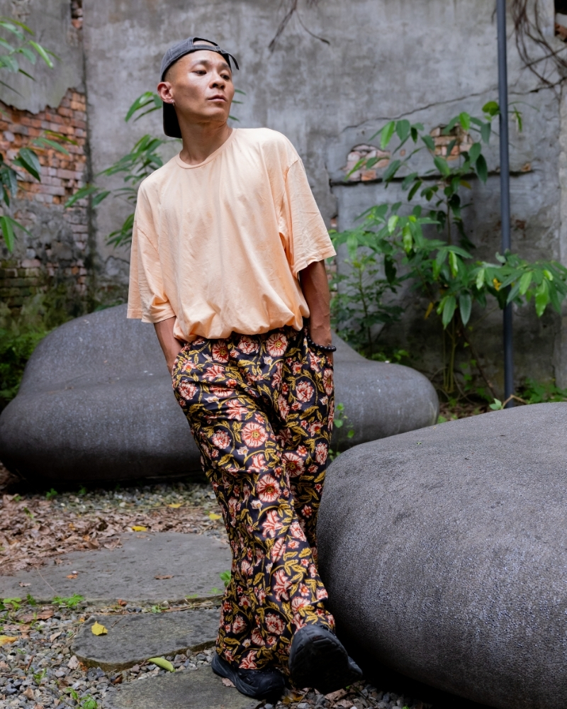 印度蓋染工藝親膚純棉 長褲 - 扶桑花黑