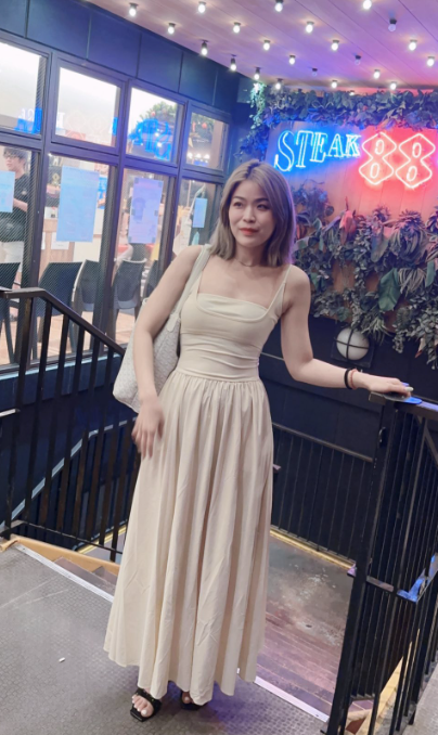 小心機豐滿 修身長洋裝(黑/白/粉)