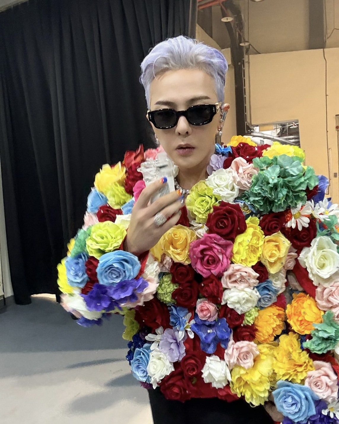 <快速出貨> GD 台灣場 彩虹玫瑰 Q版潮玩