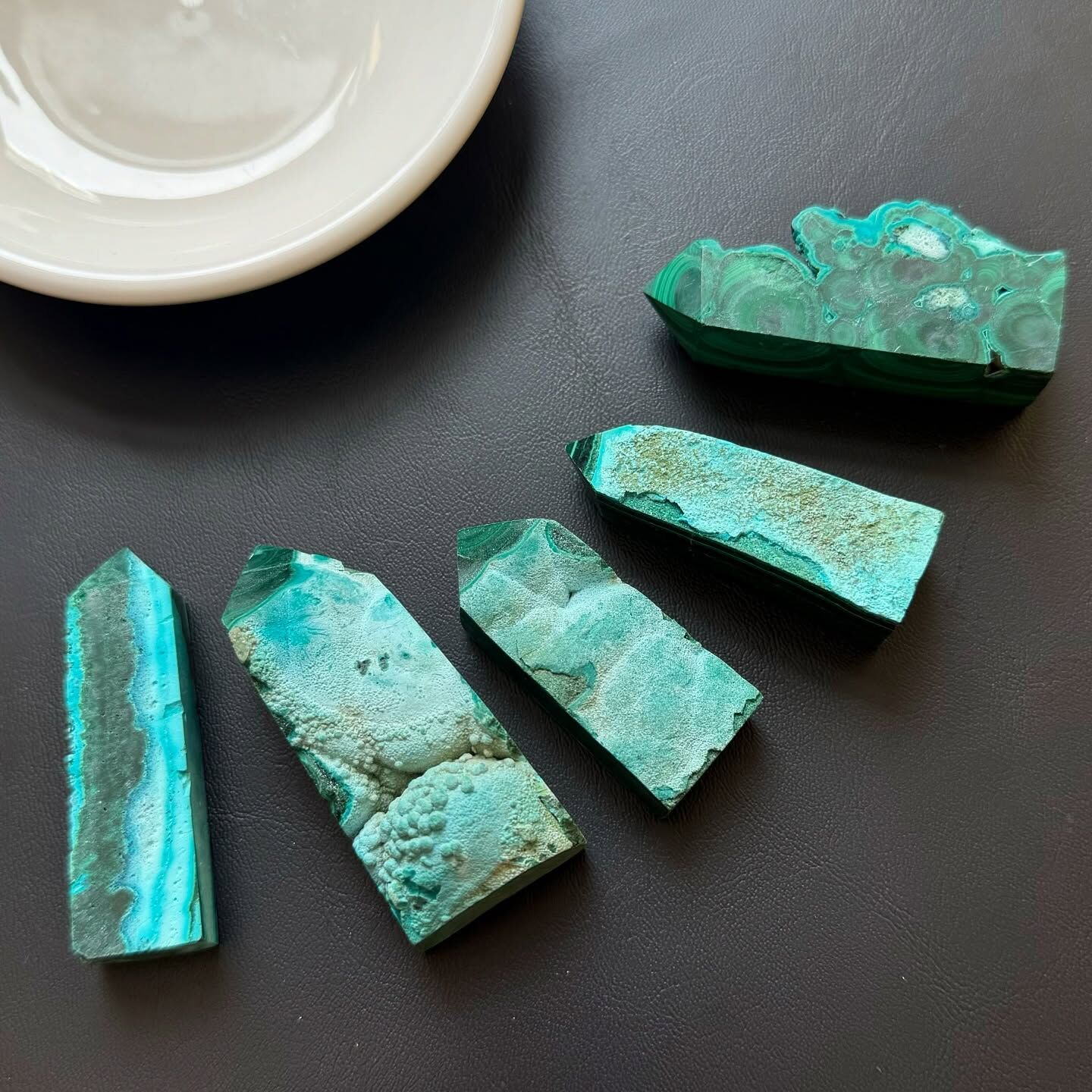 [原石] 矽孔雀石 水晶柱