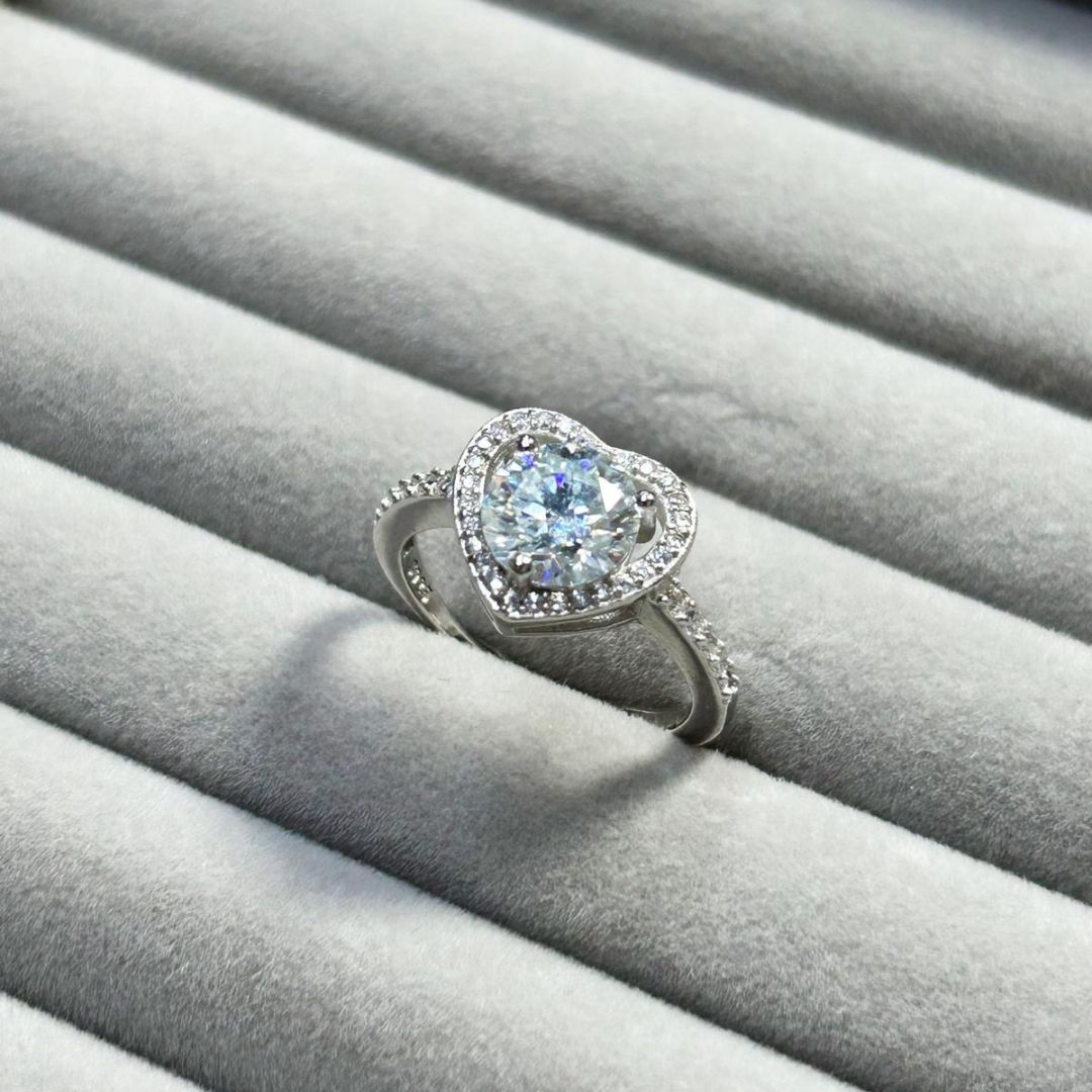 兩卡裝心珍滿天星碎石莫桑石純銀戒指 (開口款)  [#SQ25082822]