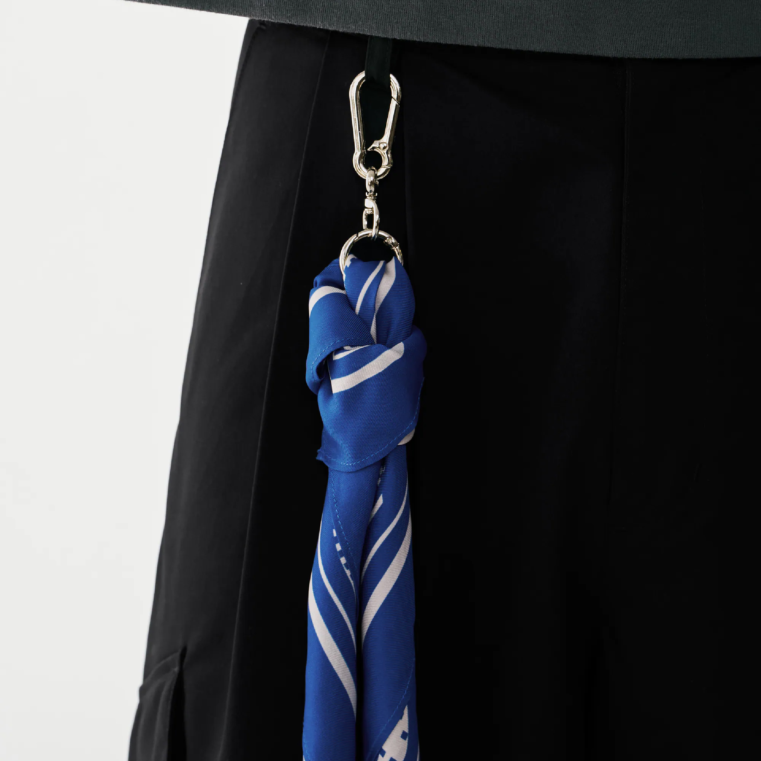 MELSIGN Clip Pattern Silk Bandana