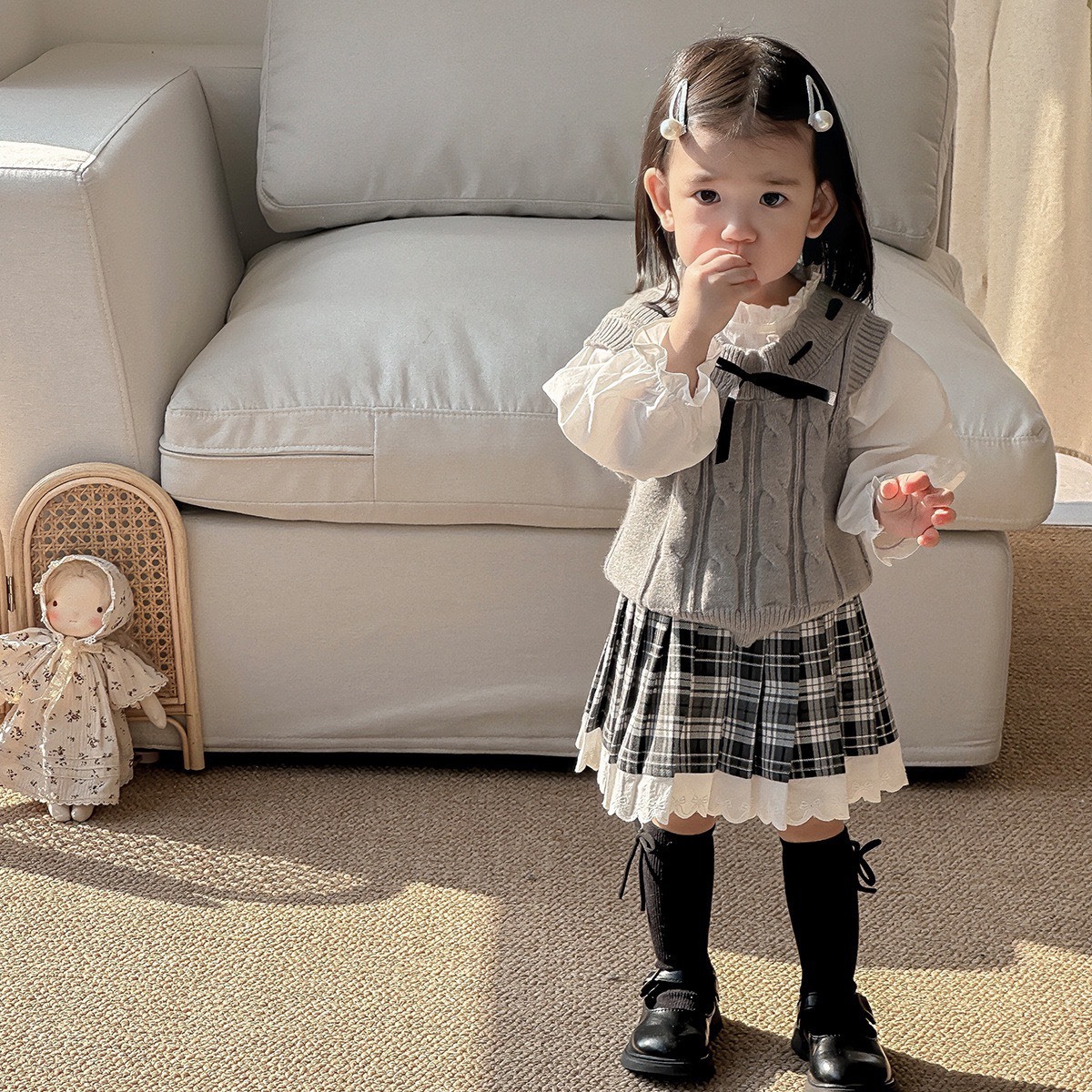 荷葉領長袖襯衫