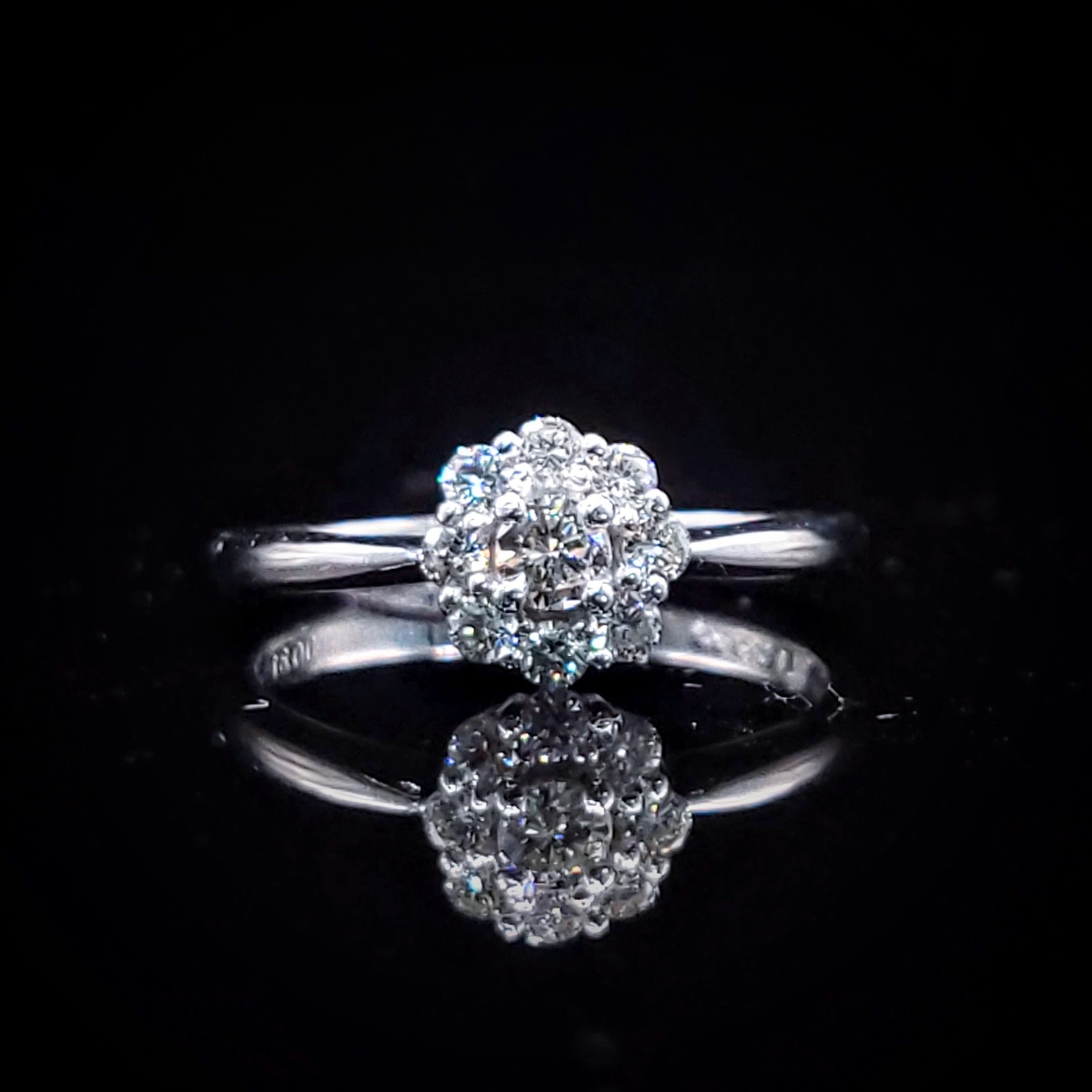 18K White Gold 0.31ct Diamond Ring