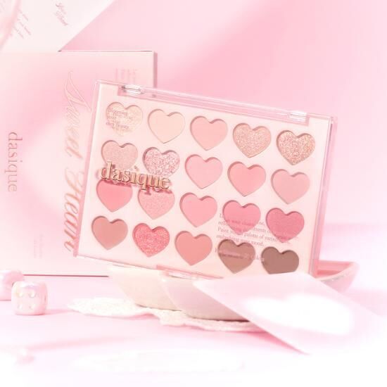 dasique 柔霧閃耀眼影盤 心心系列【2款色號】
