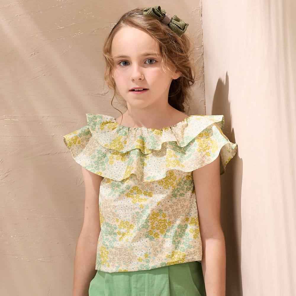 PIPPY夏日時尚小碎花荷葉堆疊純棉上衣 黃  (多種穿法)