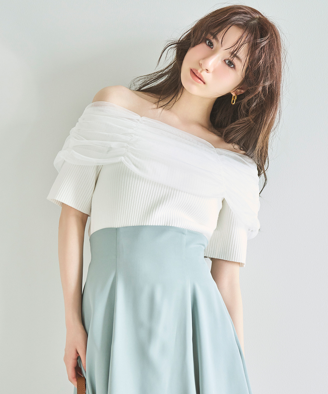 [預購] LILLIAN CARAT 2WAY薄紗緞帶露肩針織衣