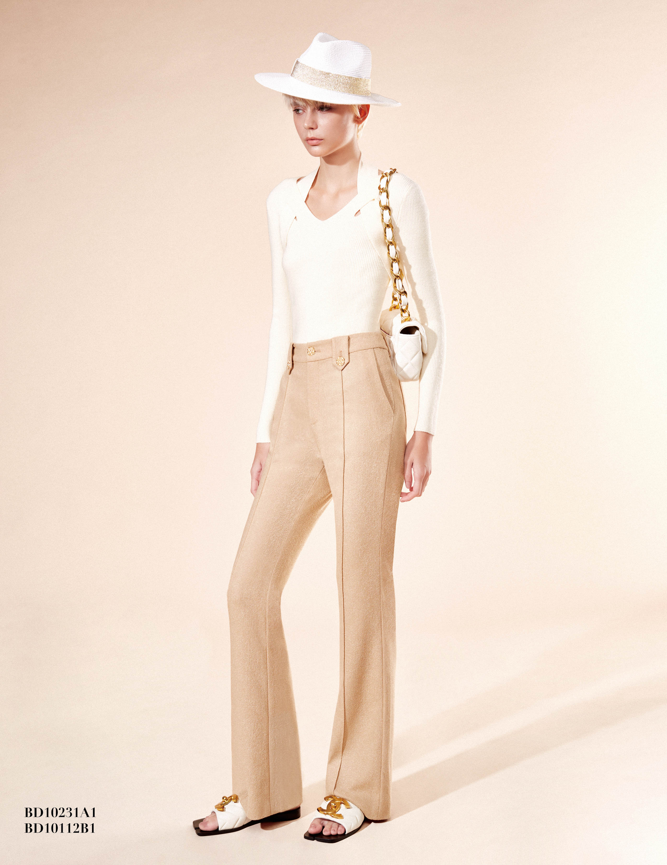 BD16916B1 浮雕花園金砂色羅緞窄管西褲