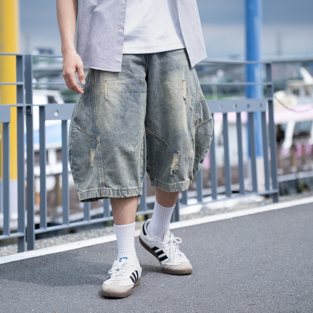 大彎刀剪裁 七分褲 KR-B2570