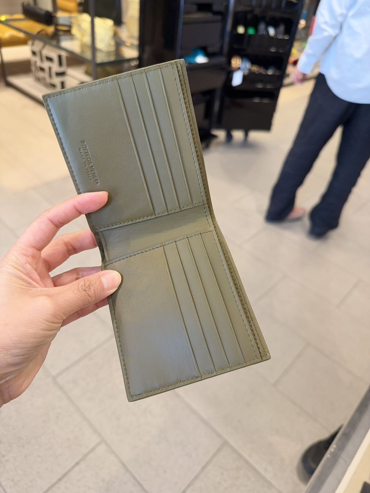 Bottega Veneta BV Intrecciato Bi-Fold Wallet Mud 749413