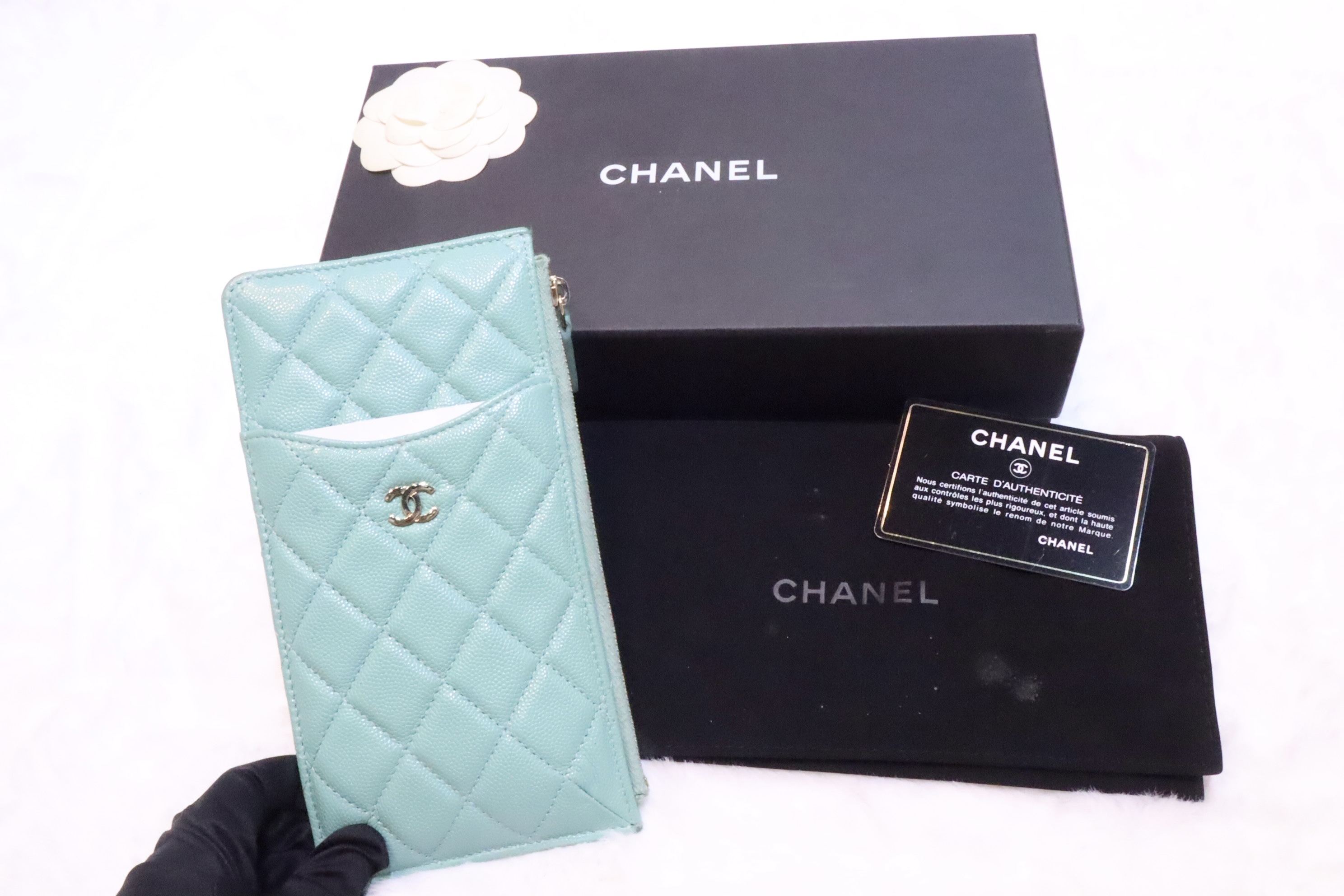 Chanel薄荷綠 金扣荔枝皮長wallet💚(現貨)