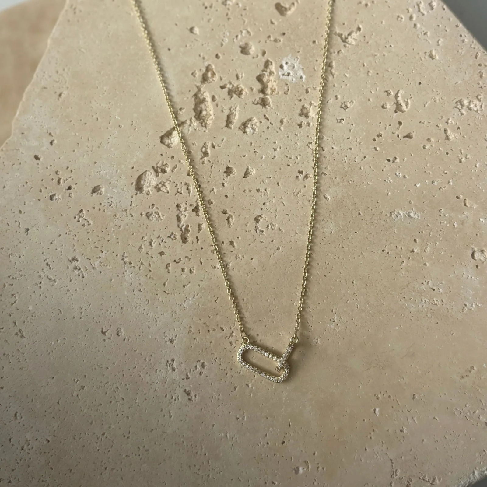 【預購】Adornia 14k gold plated pave cz links G081583 頸鏈