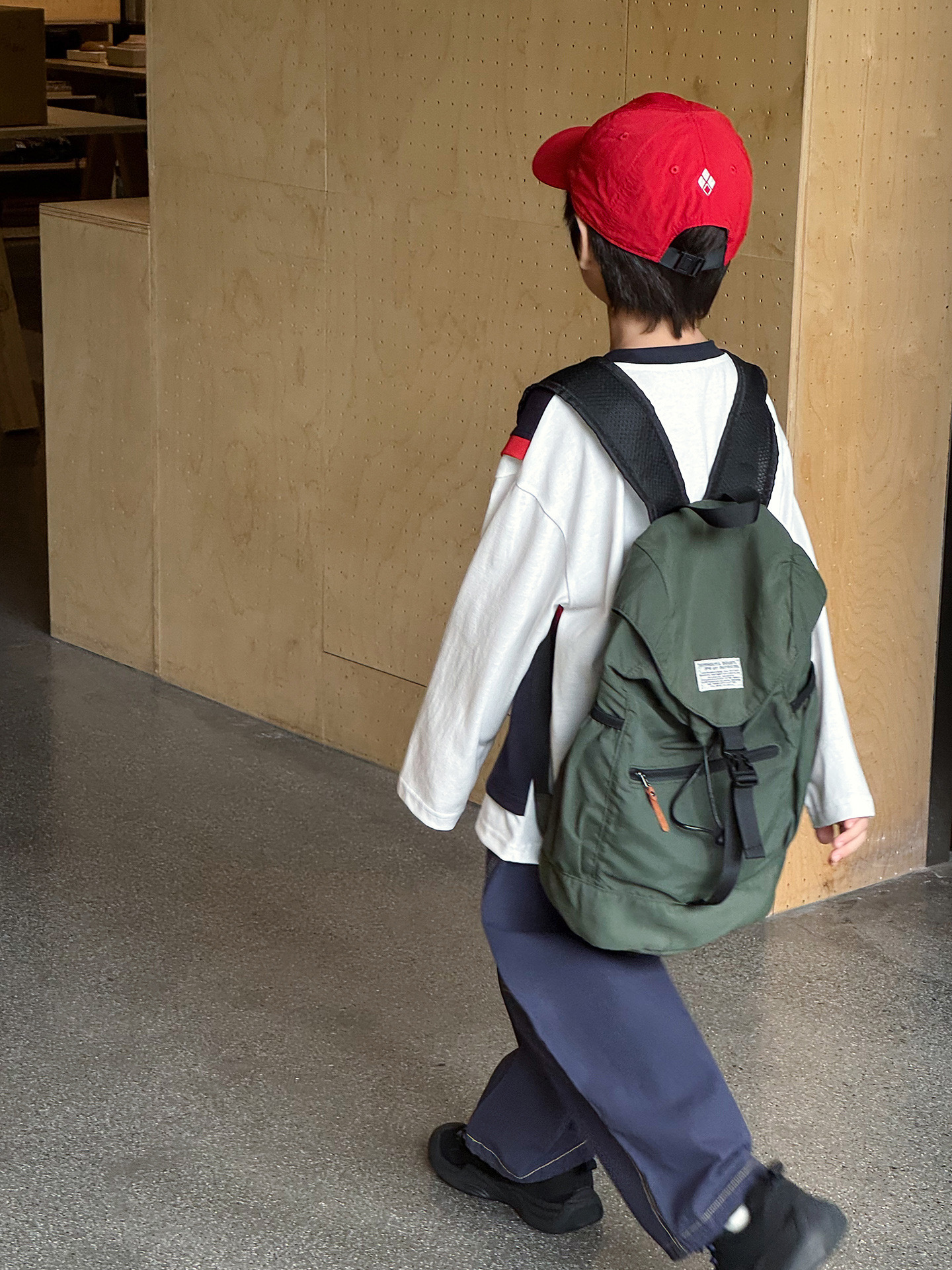 運動感假兩件雪花棉上衣