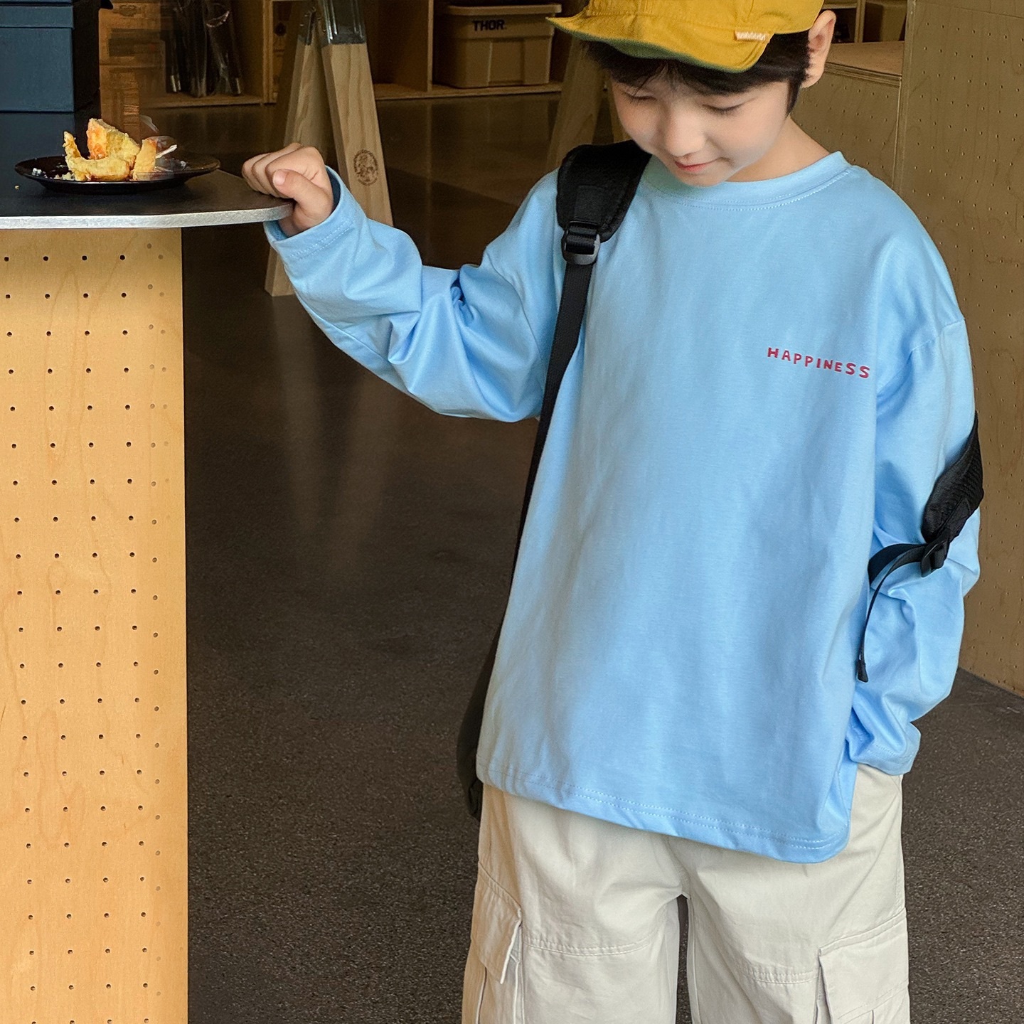 小狗狗圓領上衣