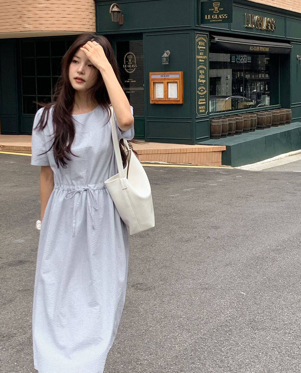 韓國Cherrykoko授權 清新知性腰間鬆緊綁帶淡條紋洋裝