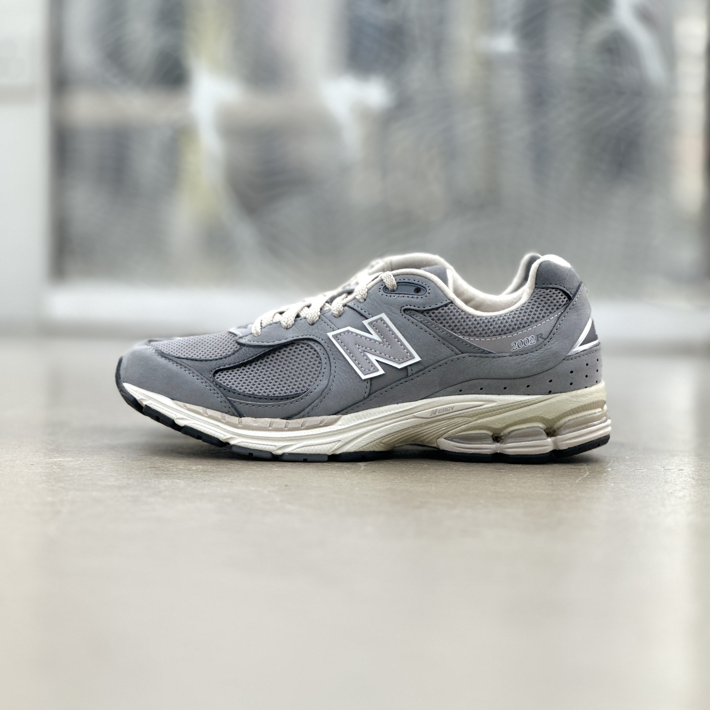 New Balance M2002RNM